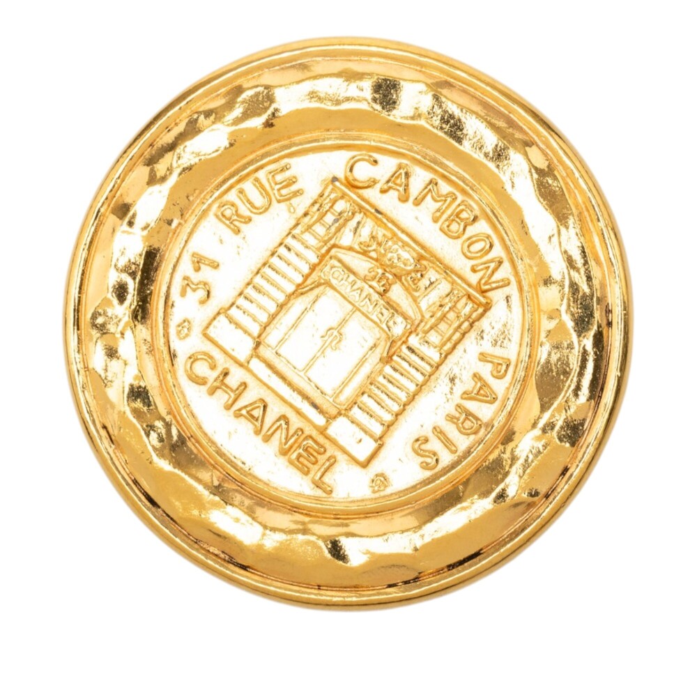 Pre-Loved Chanel Gold Plated 31 Rue Cambon Medallion Pin Brooch